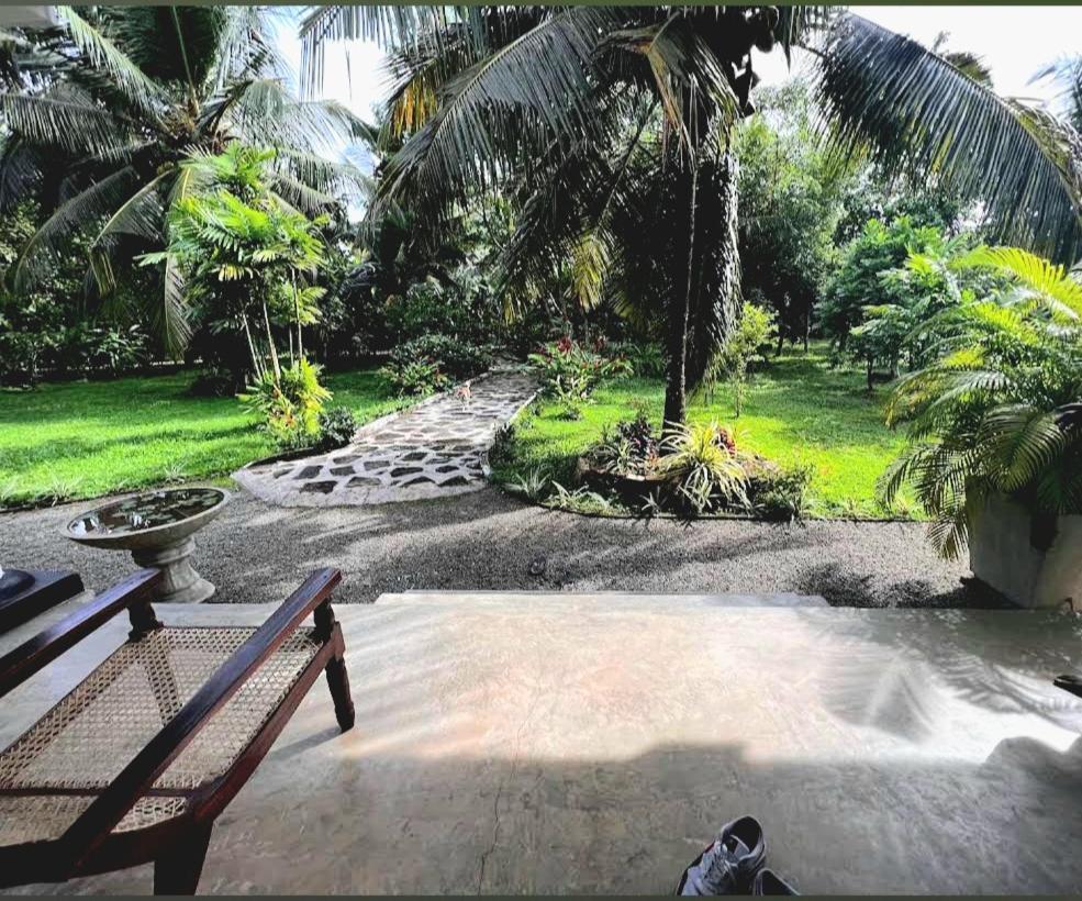 New Holiday Reach Unawatuna Extérieur photo